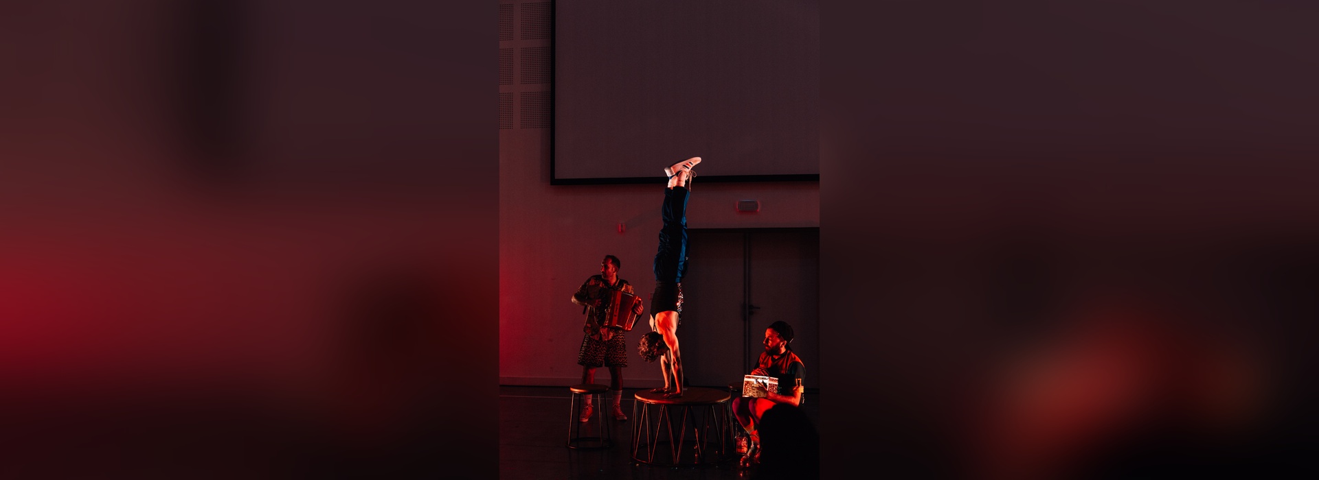 BLUR_JDF_AMPHI_SOCIAL_WEB-58_1920x700